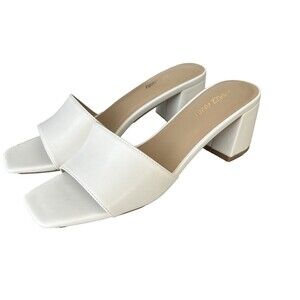 PIZZ ANNU Women's Square Open Toe Sandals Simone Off White Mule Size 8 NEW